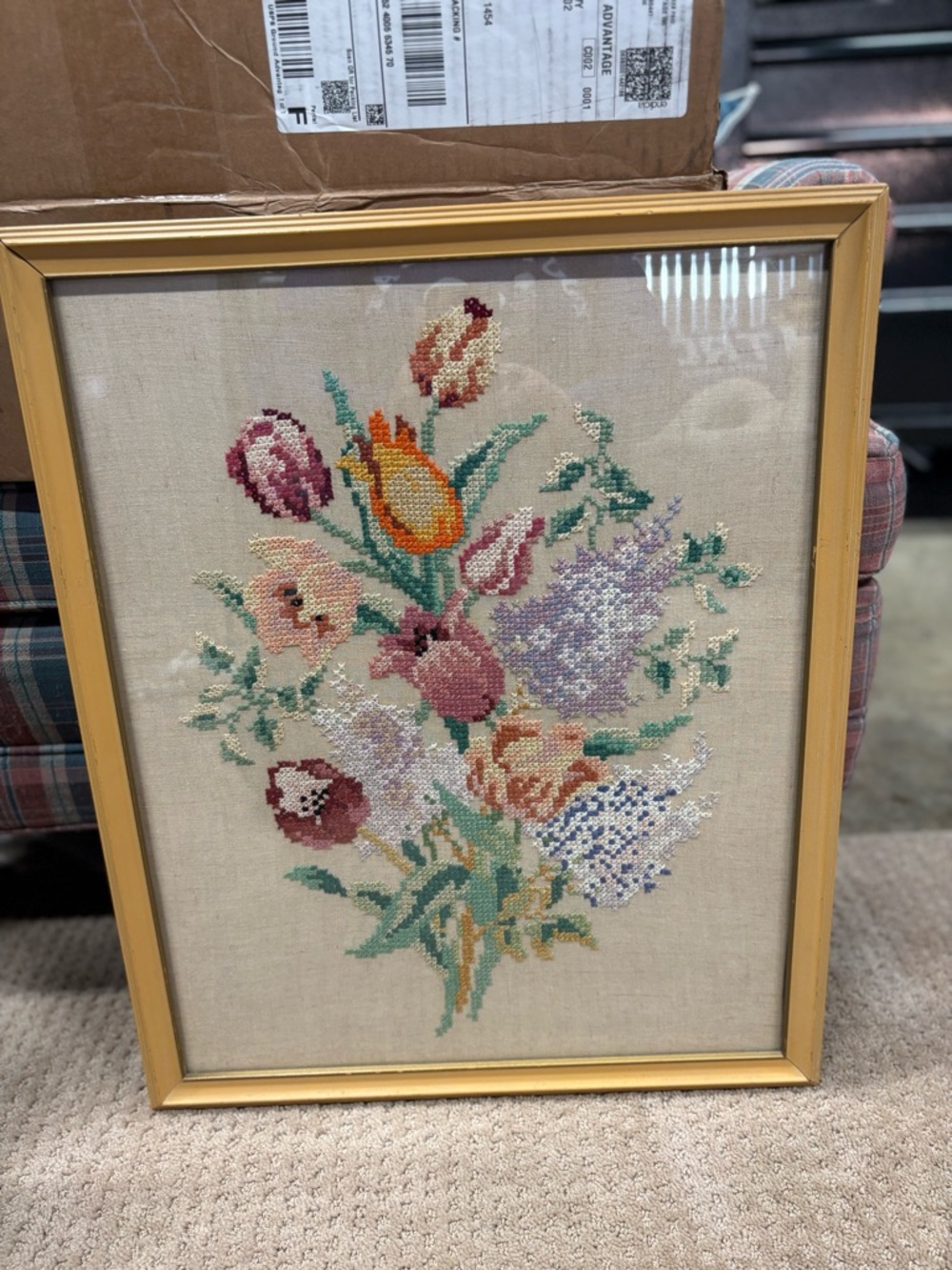 Vintage Hand Crafted Gold Frame Floral Needlepoint Tulips and Lilac - Picture 11 of 11